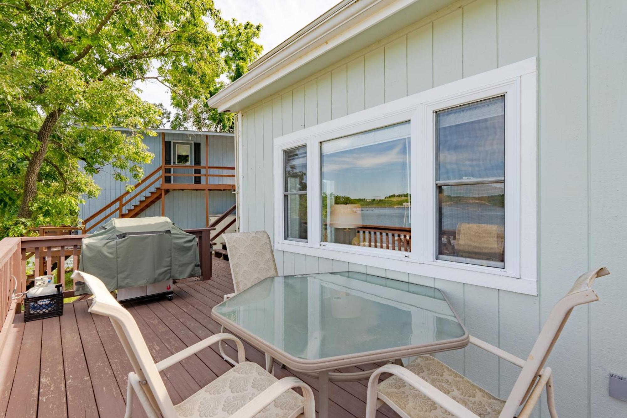 Vacation Beach Home Lake Ozark Eksteriør bilde